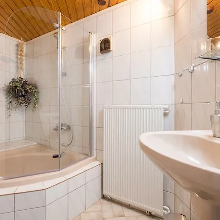 Haus Innerdorf Gemuetliches Im Taunus Pohl (Rhineland-Palatinate)